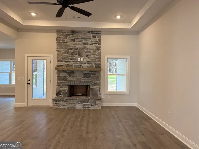 $639,914 | 98 Mud Bridge Road, The Rock, GA 30285