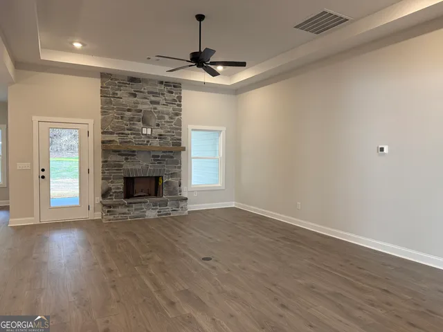 $639,914 | 98 Mud Bridge Road, The Rock, GA 30285