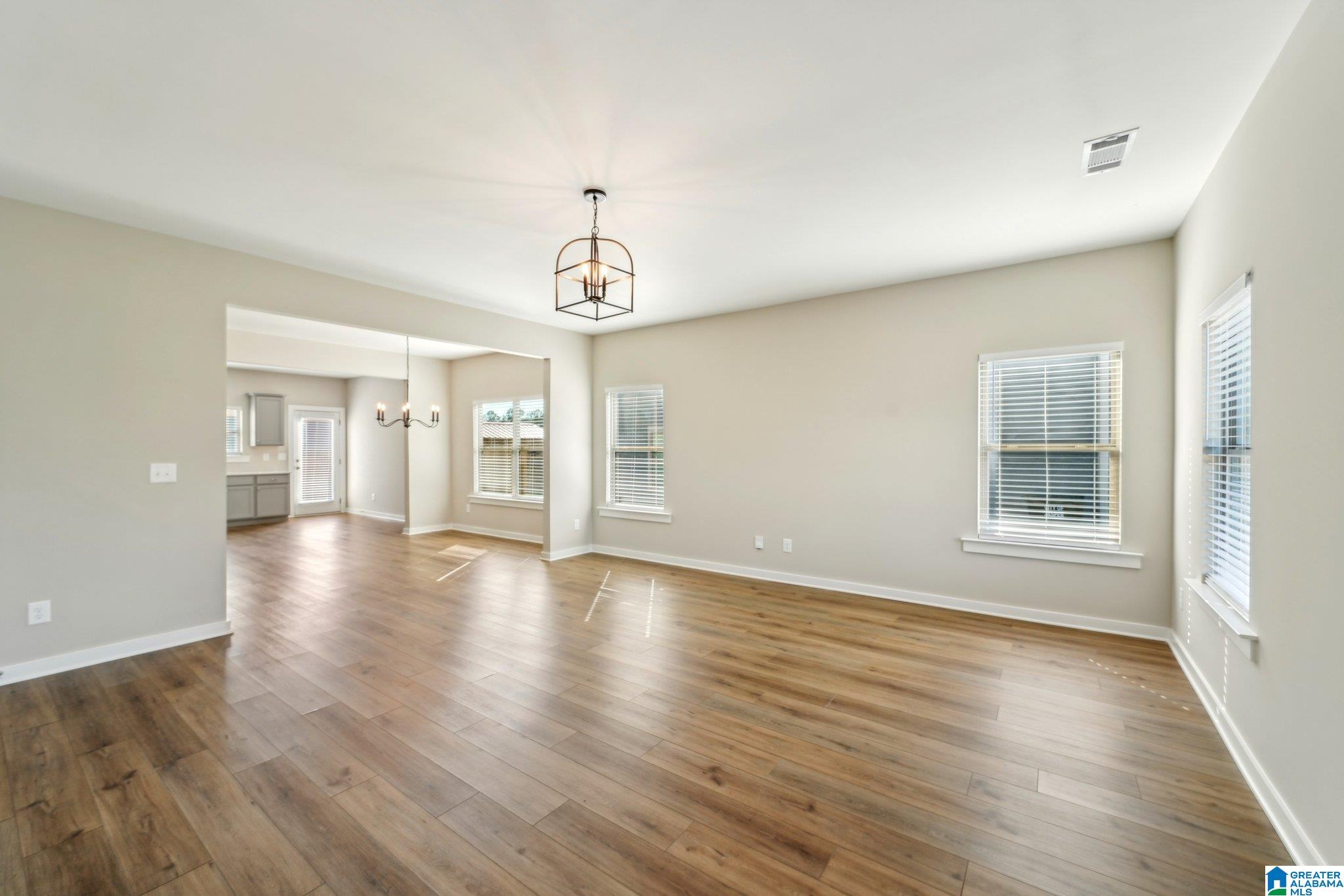 82 Kings Way Jasper, AL 35501 - Photo 6 of 32