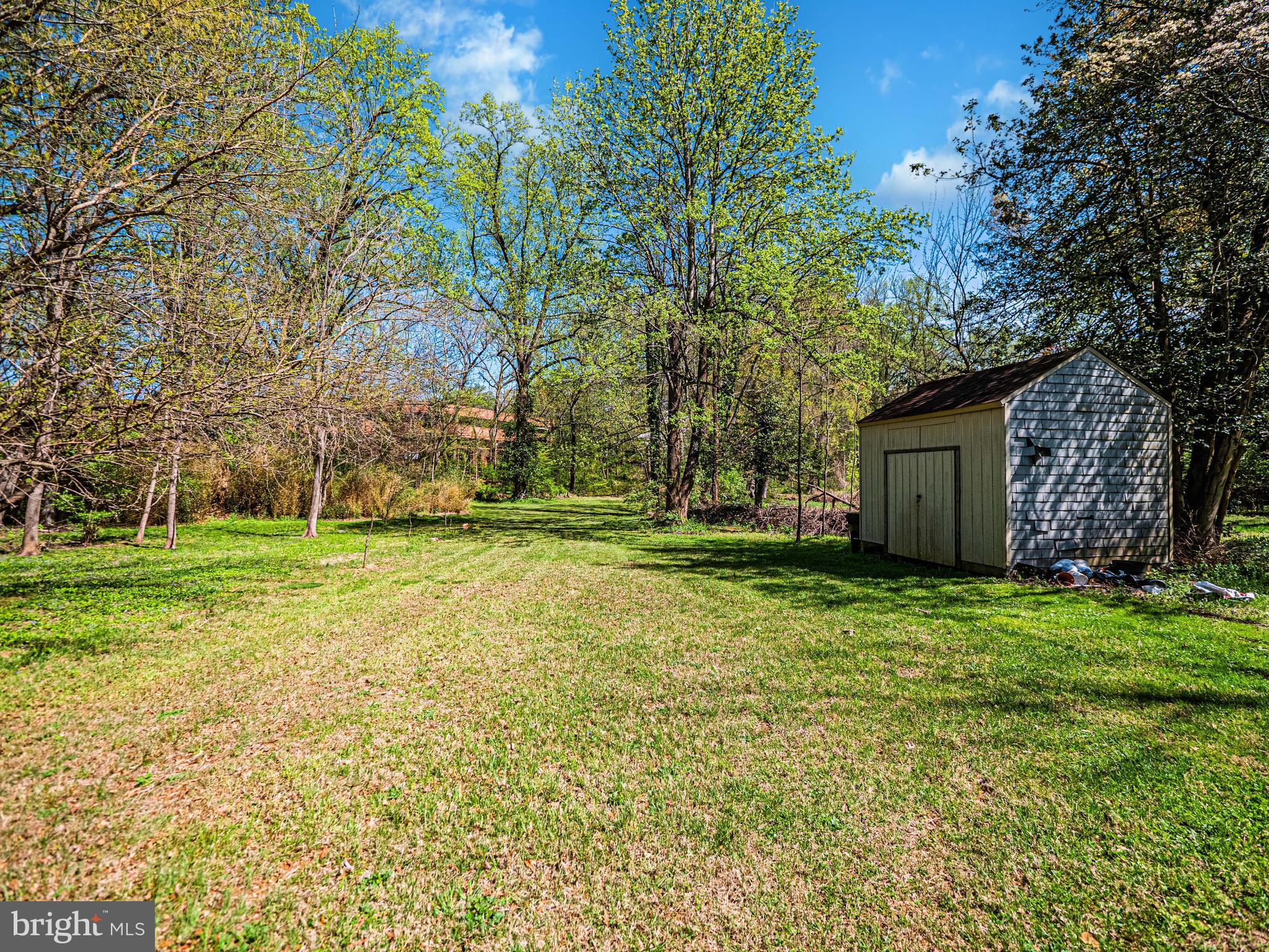 2923 Fairhill Road Fairfax, VA 22031 - Photo 58 of 63 Back Yard