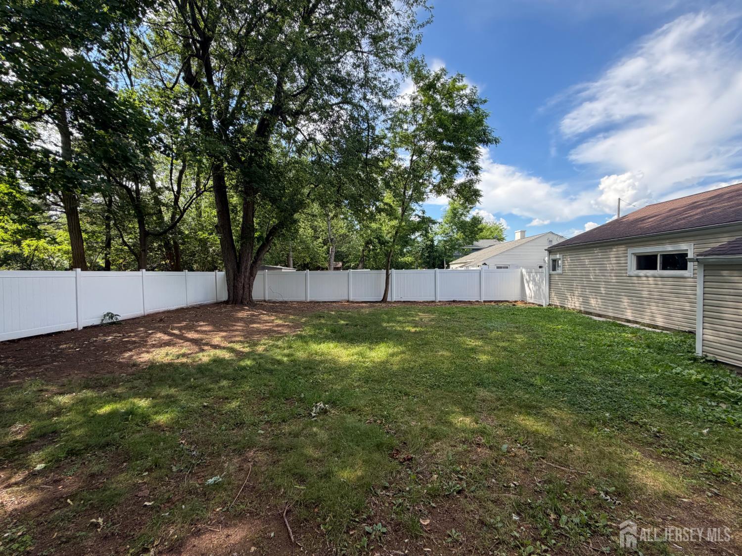 12 Stony Road Edison, NJ 08817 - Photo 18 of 20