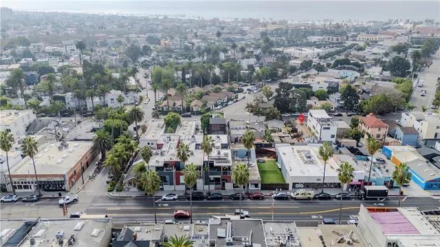 $1,285,000 | 1309 Cabrillo Avenue, Venice, CA 90291