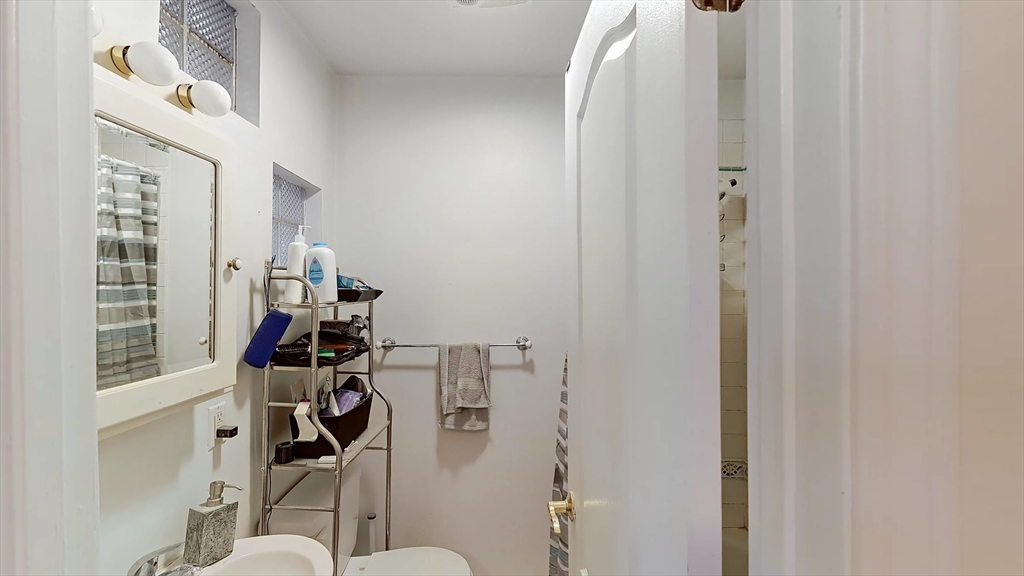 91 Prince Street, Unit 8 Boston, MA 02113 - Photo 6 of 10