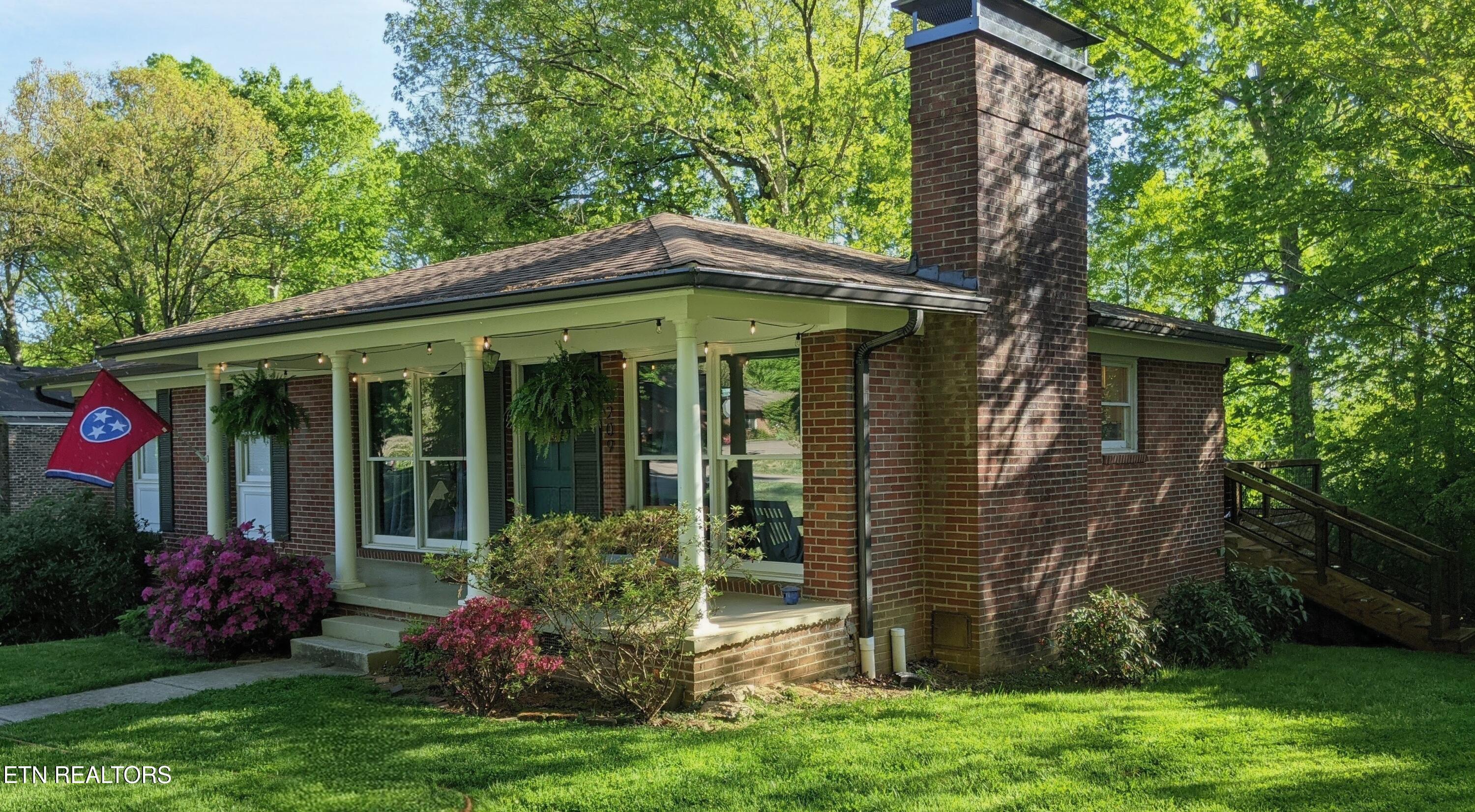 5209 Potomac Road Knoxville, TN 37920 - Photo 4 of 58 500