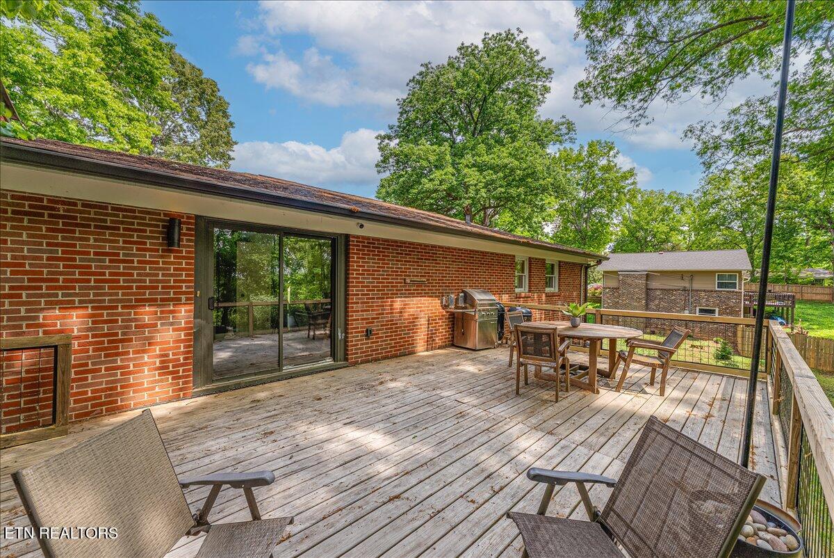 5209 Potomac Road Knoxville, TN 37920 - Photo 55 of 58 51-Deck A2