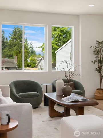 $615,950 | 1520 Hollow Dale Place, Unit B, Everett, WA 98204