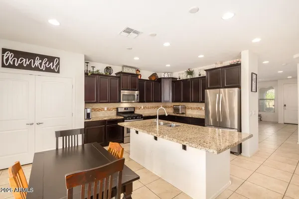 $4,200 | 7910 South 42nd Avenue, Laveen, AZ 85339