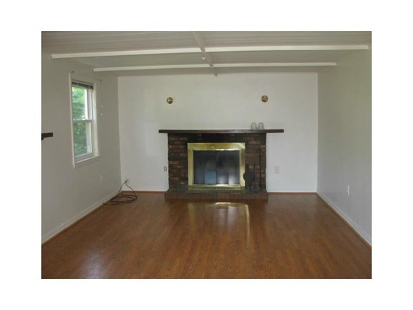 175 Bulgarmarsh Road Tiverton, RI 02878 - Photo 10 of 16
