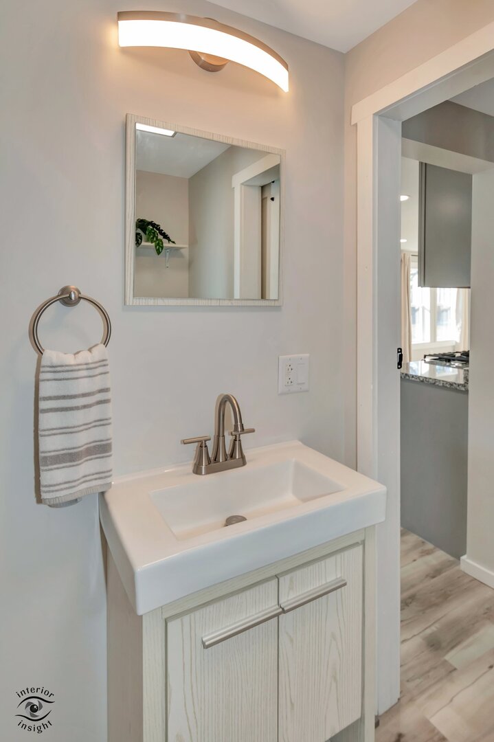 5101 East 1000 Road North Kankakee, IL 60901 - Photo 23 of 35 a bathroom with a sink and a mirror