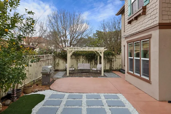 $1,290,000 | 601 West Pasadena Avenue, Tracy, CA 95391