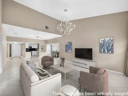 $470,000 | 1660 12 Oaks Way, Unit 303, North Palm Beach, FL 33408