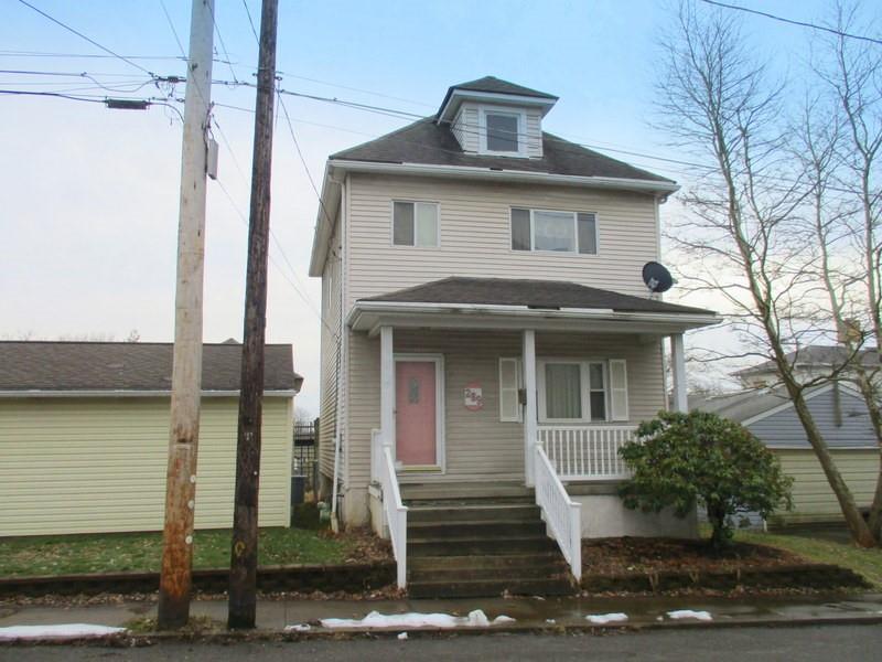 289 Clay Street Rochester, PA 15074 - Photo 1 of 8 Gallery Image 1