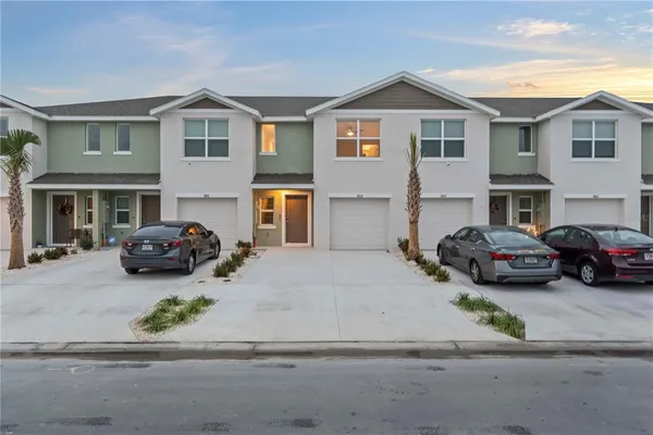 $1,900 | 959 Spotted Egret Loop, Ruskin, FL 33570