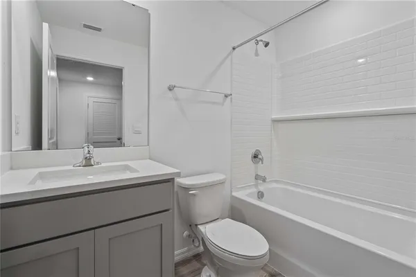 $1,900 | 959 Spotted Egret Loop, Ruskin, FL 33570