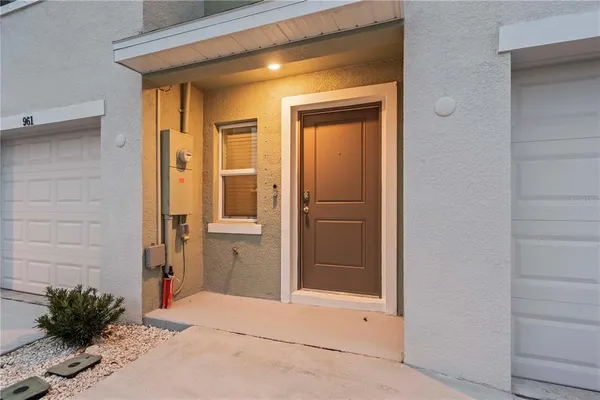 $1,900 | 959 Spotted Egret Loop, Ruskin, FL 33570