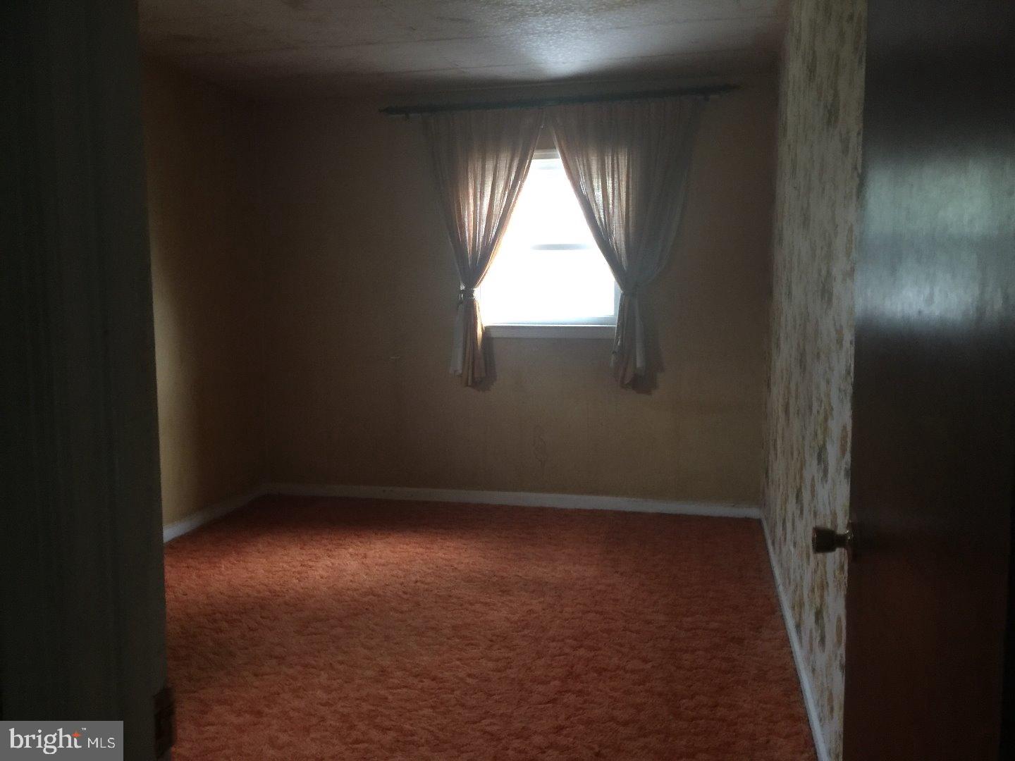 1824 London Road Abington, PA 19001 - Photo 11 of 16 Bedroom 2