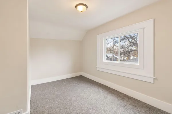 $174,900 | 1008 3rd Avenue Northwest, Austin, MN 55912