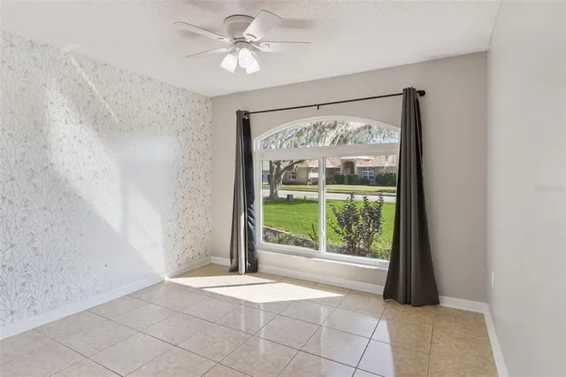 $490,000 | 1459 Banbury Loop North, Lakeland, FL 33809