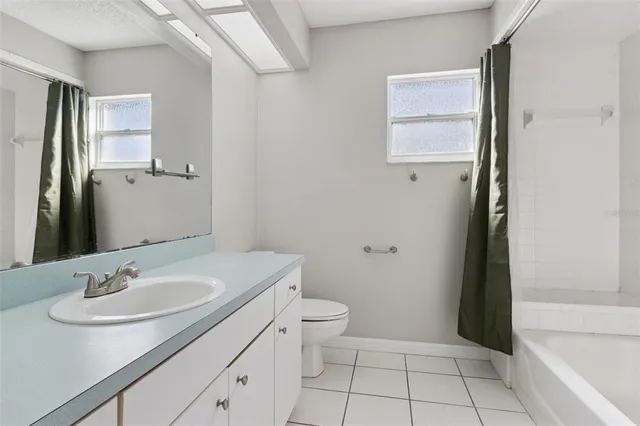 $490,000 | 1459 Banbury Loop North, Lakeland, FL 33809