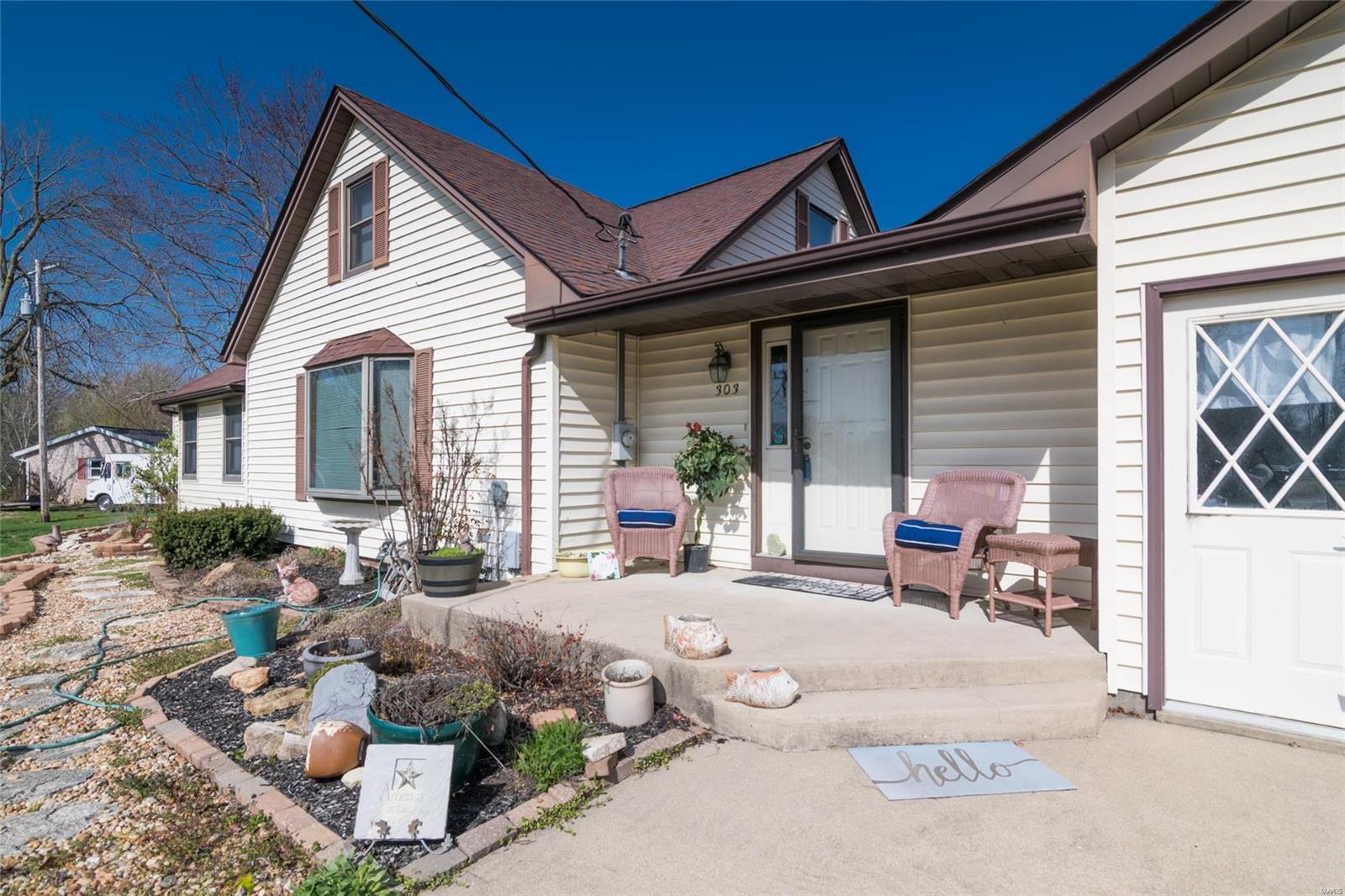 303 Old US Rte 66 Hamel, IL 62046 - Photo 4 of 29 Gallery Image 4