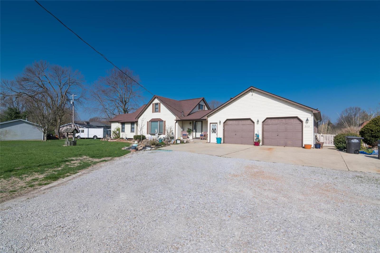303 Old US Rte 66 Hamel, IL 62046 - Photo 5 of 29 Gallery Image 5
