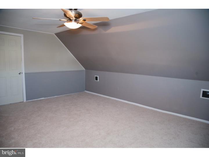 34 Homestead Road Levittown, PA 19056 - Photo 13 of 25 Gallery Image 13