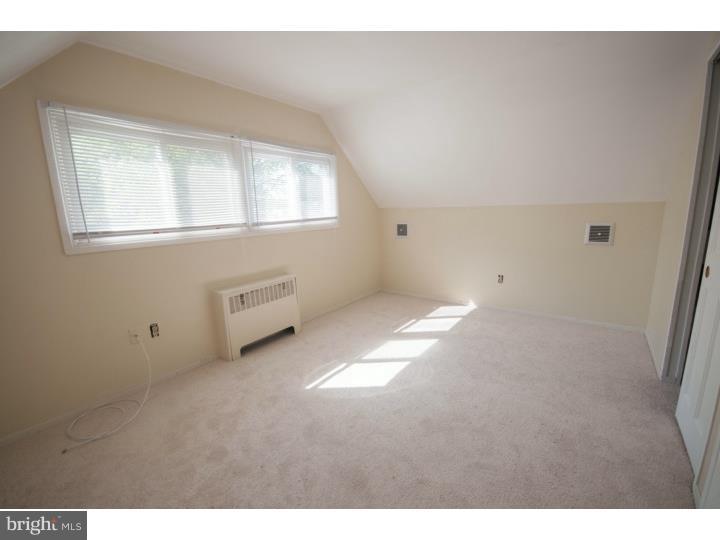 34 Homestead Road Levittown, PA 19056 - Photo 19 of 25 Gallery Image 19