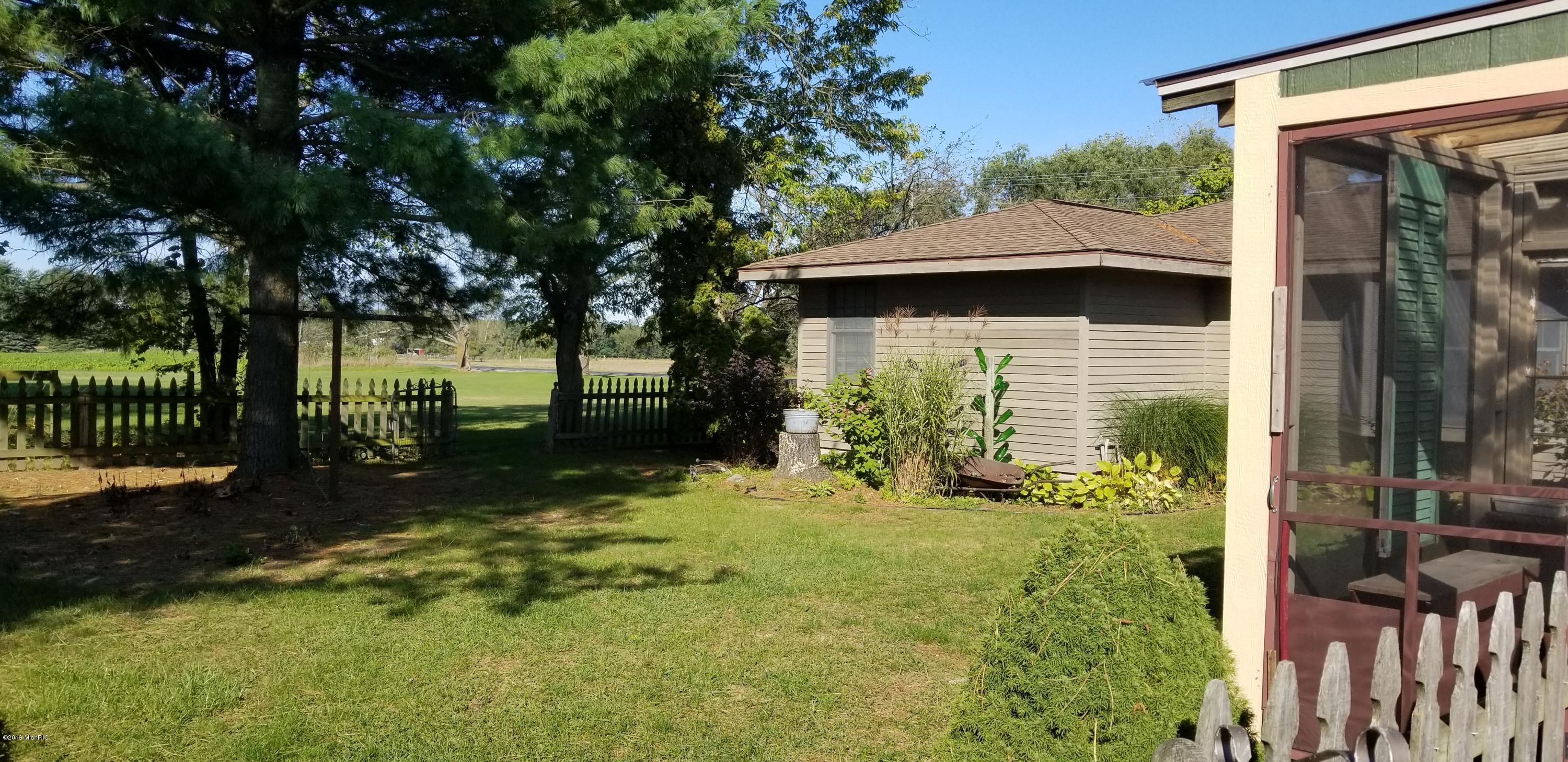 3433 Monroe Road Hart, MI 49420 - Photo 11 of 62 20191009_111814