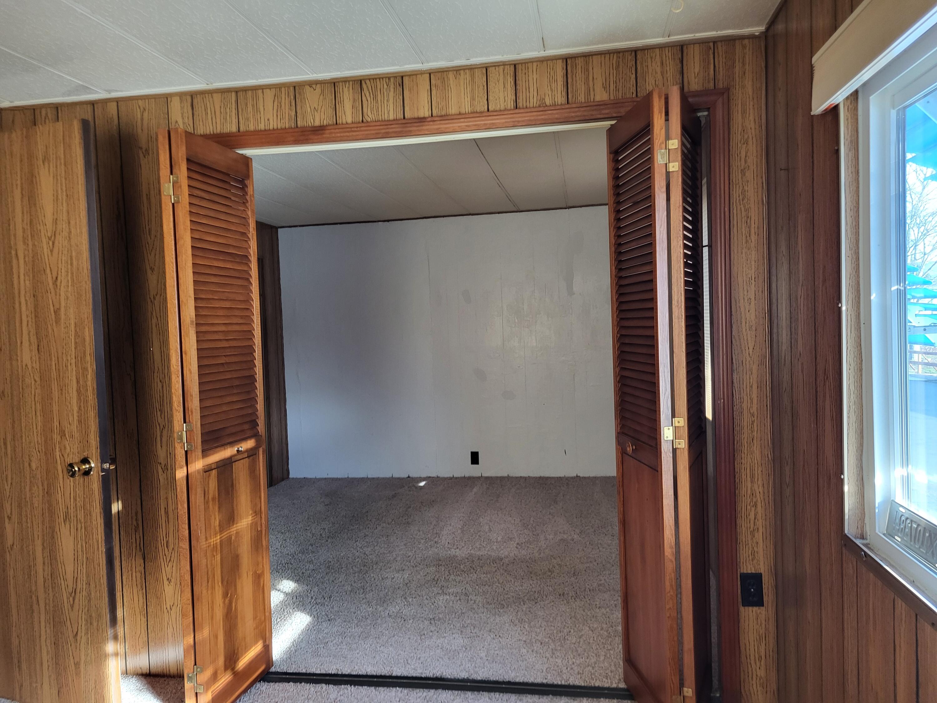 301 Freeman Road, Unit 7 Central Point, OR 97502 - Photo 13 of 28 20250121_145724