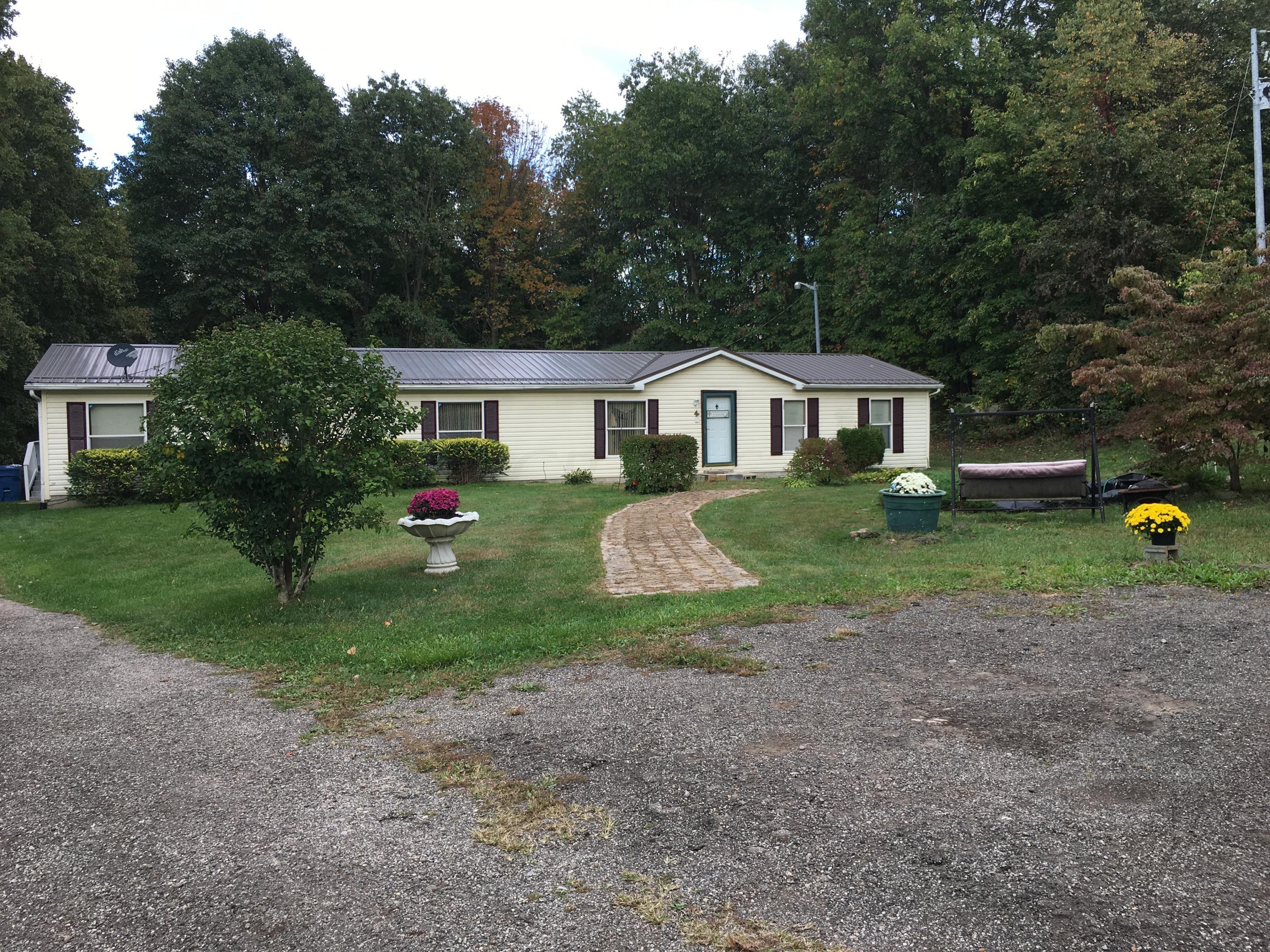 29241 Rabbit Ridge Road Howard, OH 43028 - Photo 1 of 23