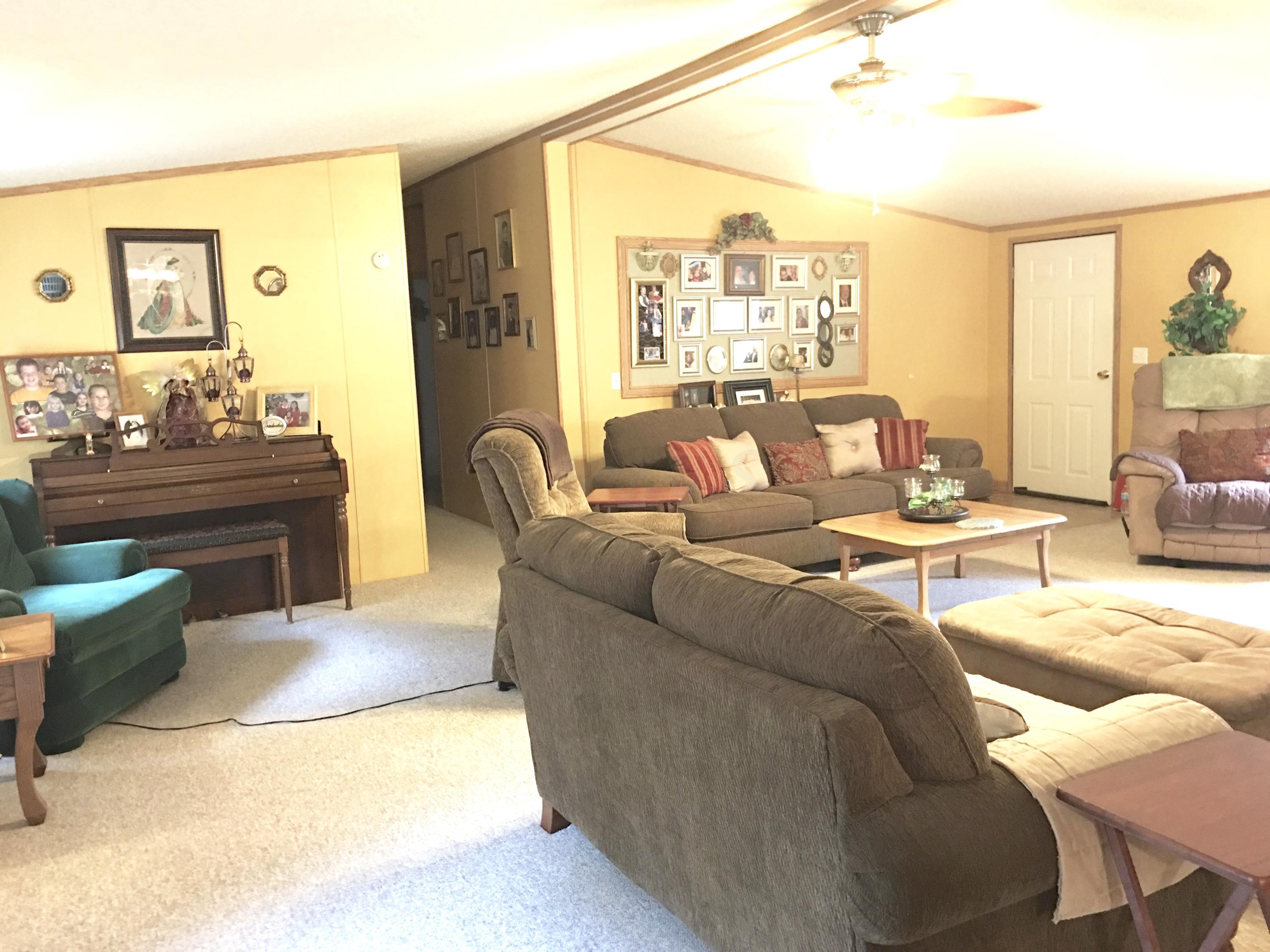 29241 Rabbit Ridge Road Howard, OH 43028 - Photo 4 of 23