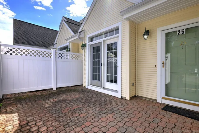 a view of a house with a small space