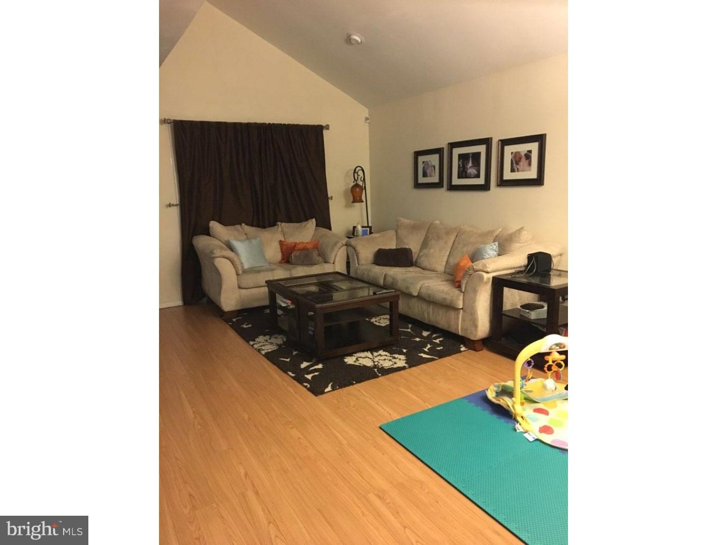 9 Georgetown Road Lindenwold, NJ 08021 - Photo 2 of 19