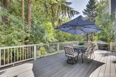 $1,499,000 | 4310 209th Avenue Northeast, Sammamish, WA 98074