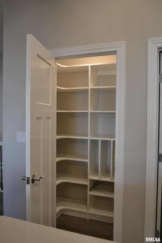 $429,900 | 4605 Bellevue Drive, Springfield, IL 62711