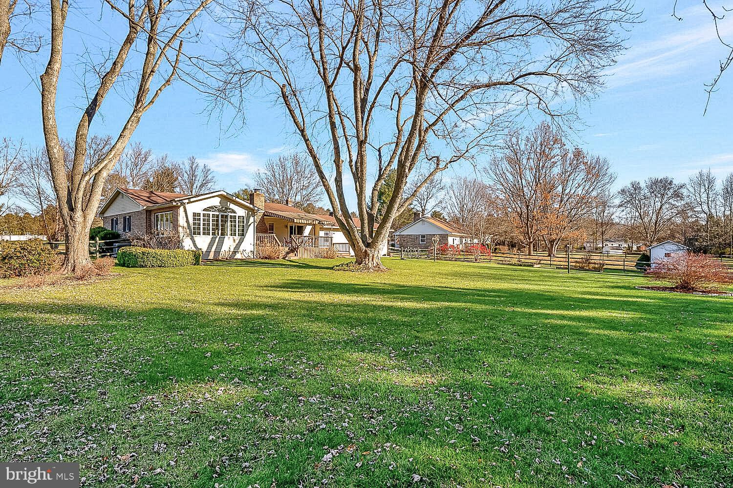 12 Hackney Drive Bear, DE 19701 - Photo 31 of 42 Exterior - Rear