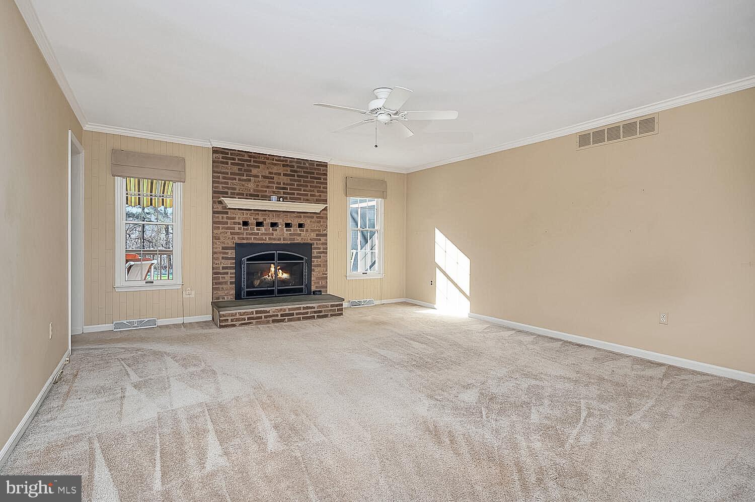 12 Hackney Drive Bear, DE 19701 - Photo 6 of 42 Family Room