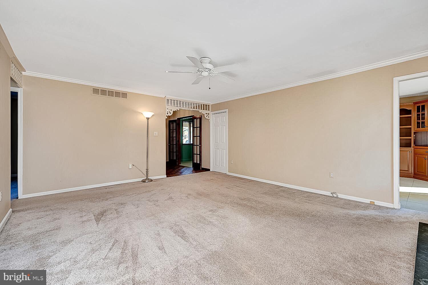 12 Hackney Drive Bear, DE 19701 - Photo 7 of 42 Family Room