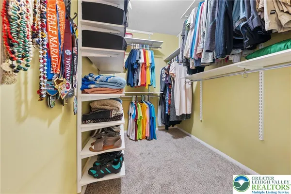 $275,000 | 84 Covington Place, Catasauqua, PA 18032