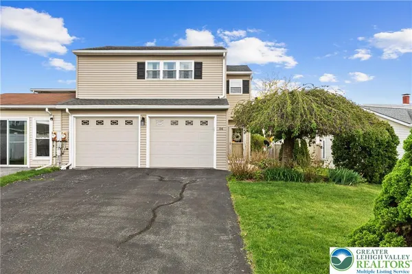 $275,000 | 84 Covington Place, Catasauqua, PA 18032