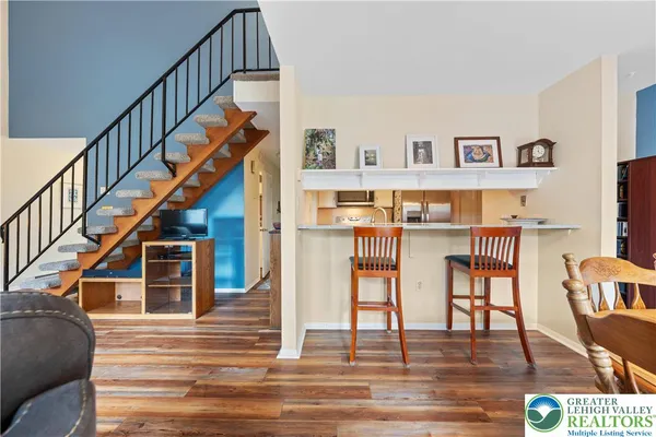 $275,000 | 84 Covington Place, Catasauqua, PA 18032