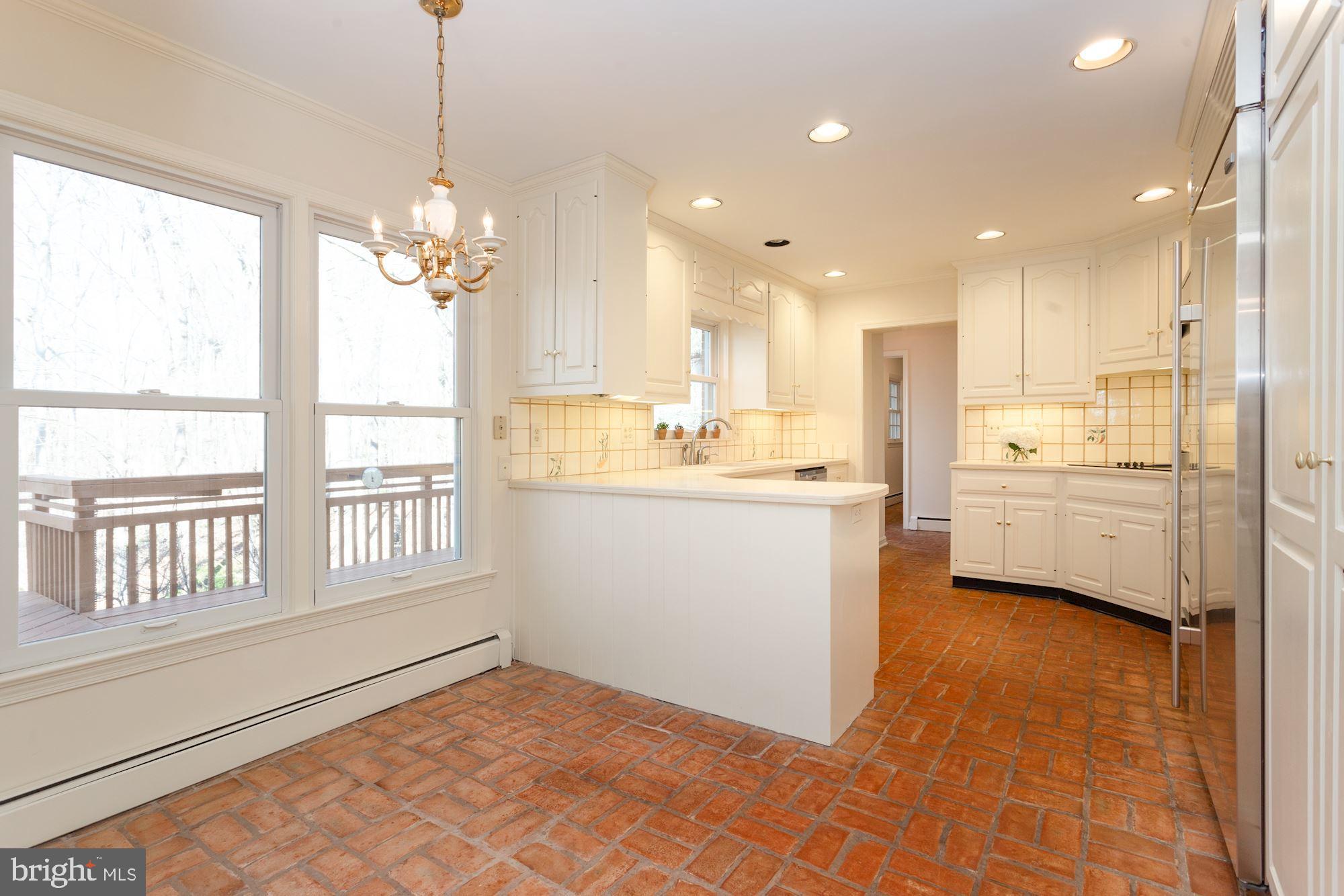 8005 Greentree Road Bethesda, MD 20817 - Photo 18 of 75