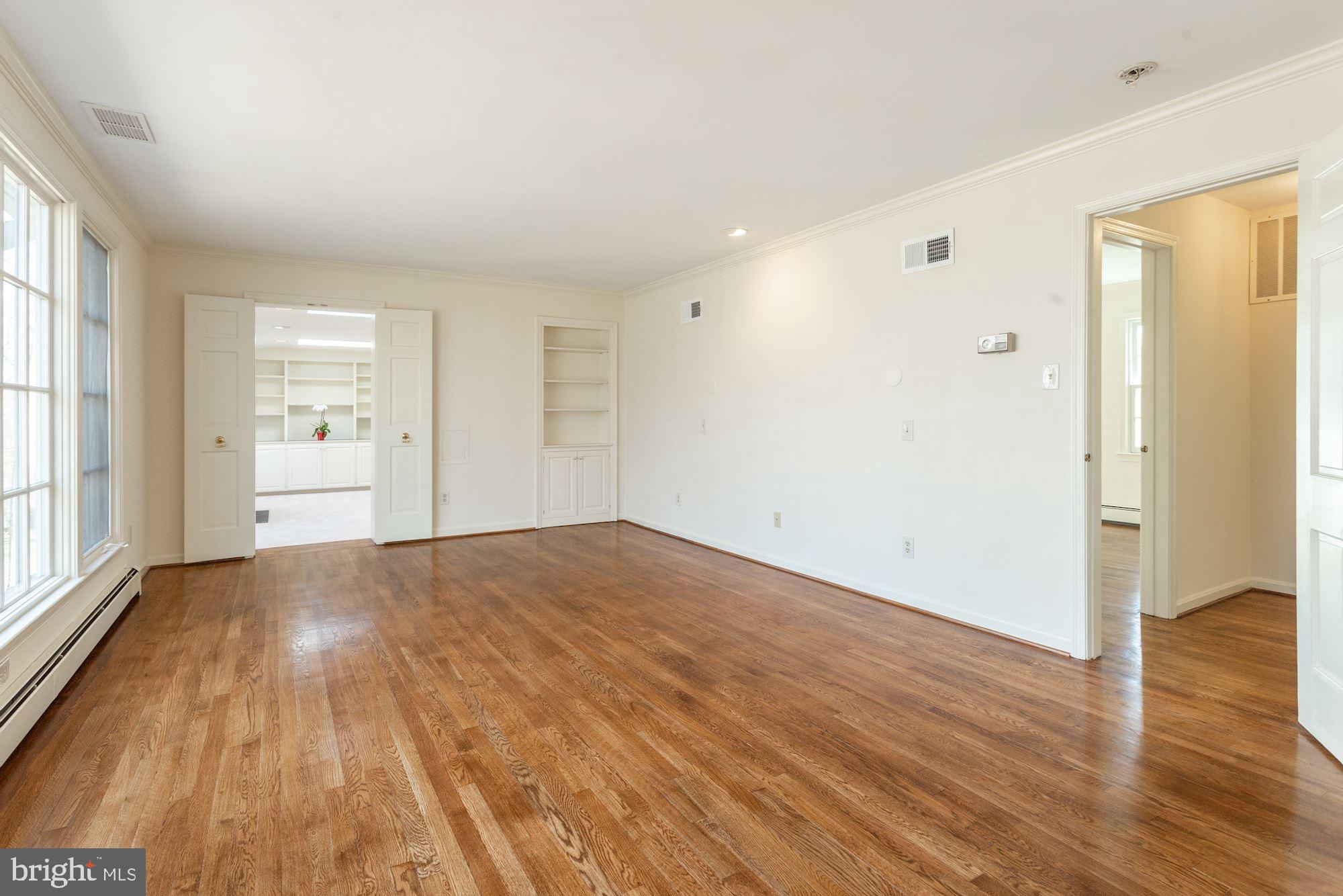 8005 Greentree Road Bethesda, MD 20817 - Photo 29 of 75