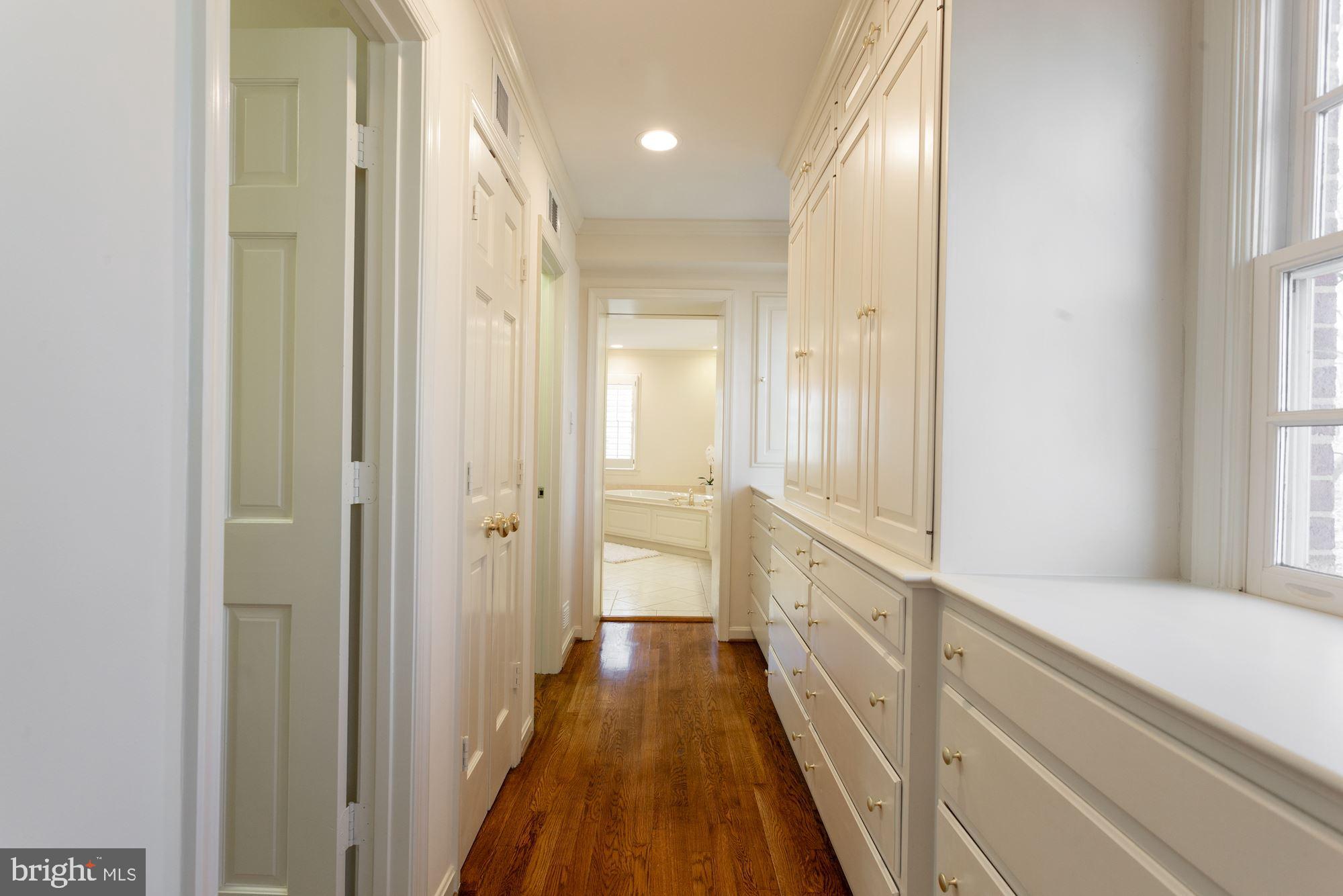 8005 Greentree Road Bethesda, MD 20817 - Photo 35 of 75