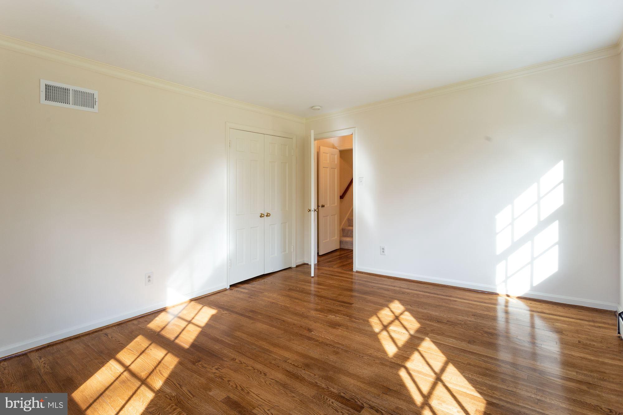 8005 Greentree Road Bethesda, MD 20817 - Photo 46 of 75