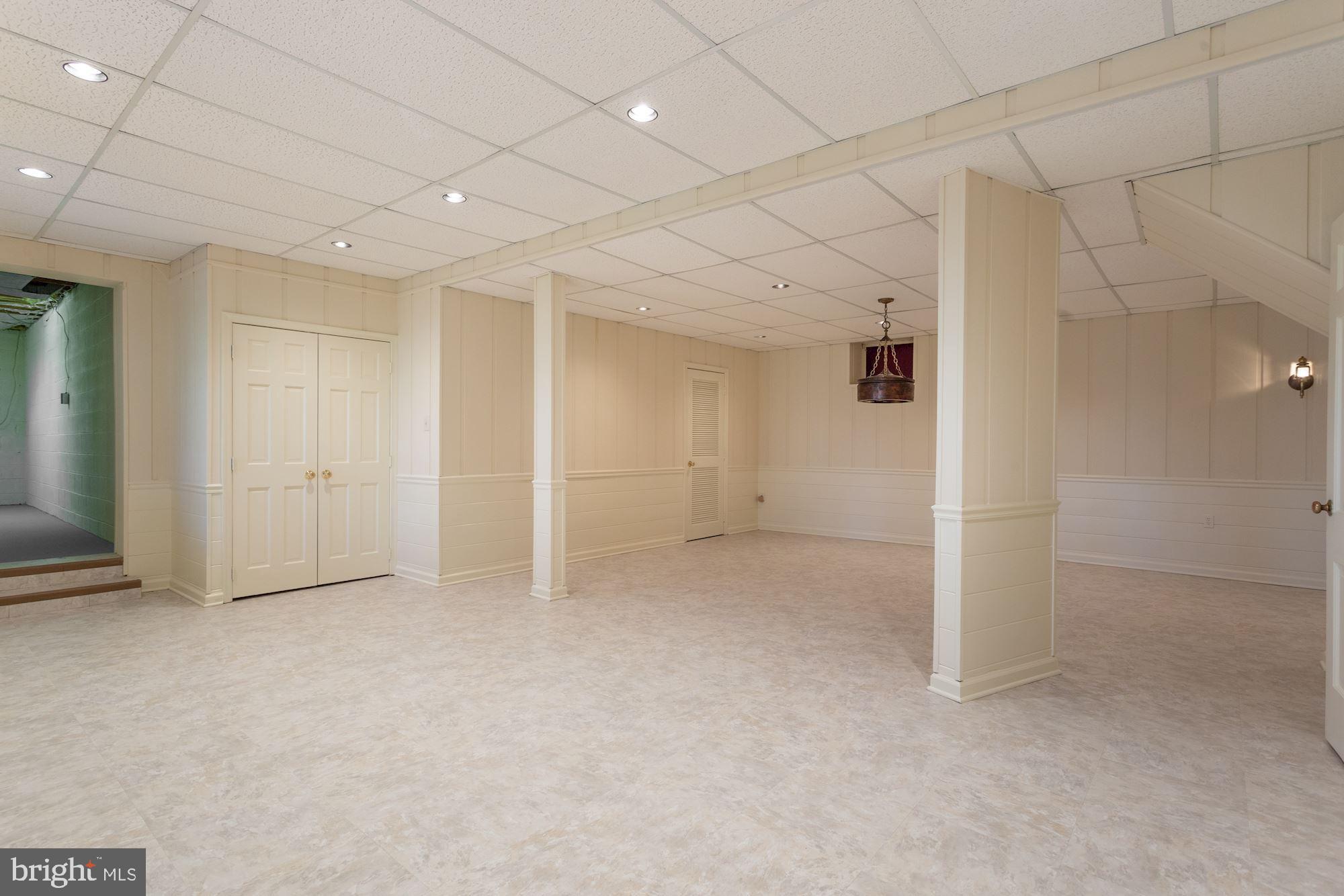 8005 Greentree Road Bethesda, MD 20817 - Photo 62 of 75