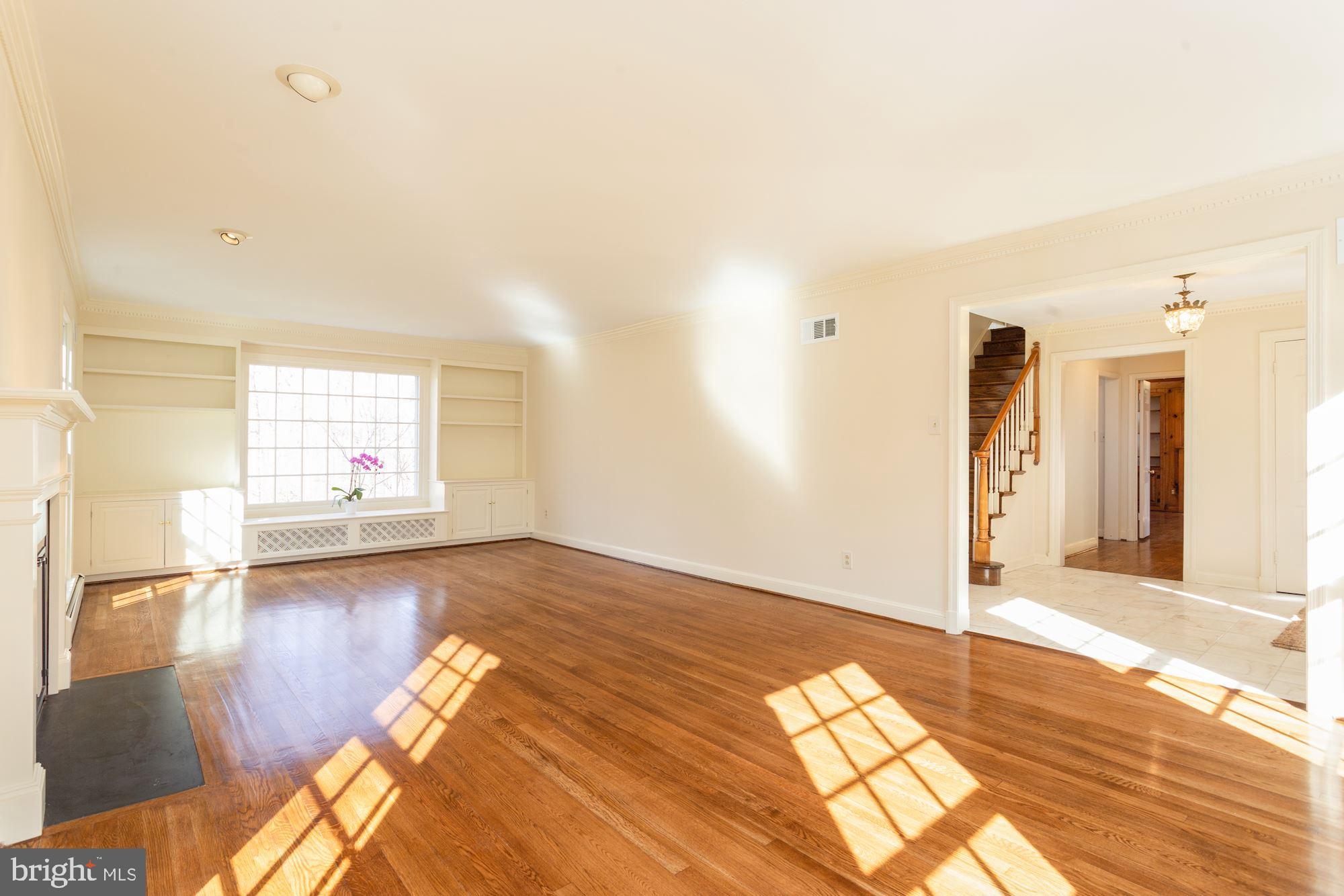 8005 Greentree Road Bethesda, MD 20817 - Photo 9 of 75