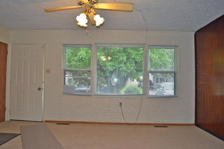 715-1 Imperial Road Valparaiso, IN 46385 - Photo 6 of 10 767x511