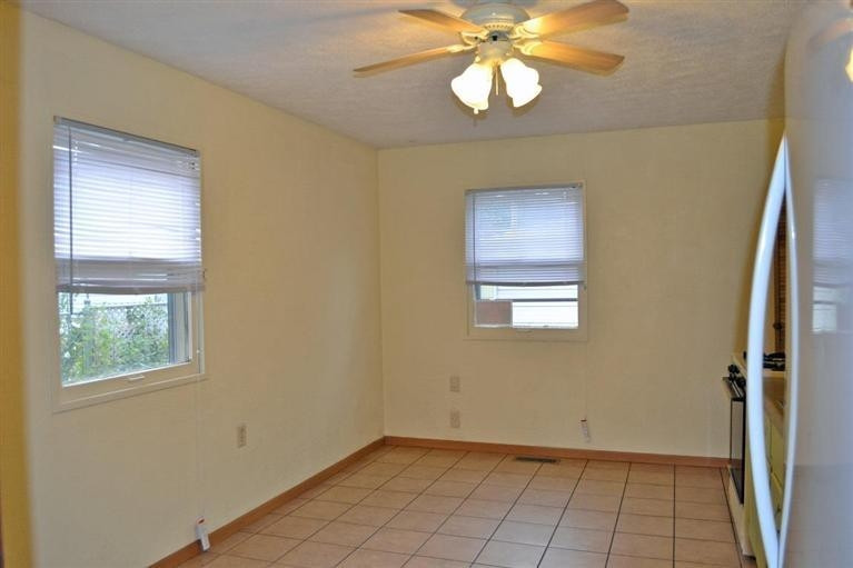 715-1 Imperial Road Valparaiso, IN 46385 - Photo 9 of 10 767x511