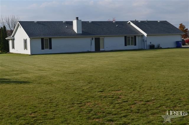 8405 Hoagland Road Hoagland, IN 46745 - Photo 5 of 21 Gallery Image 5